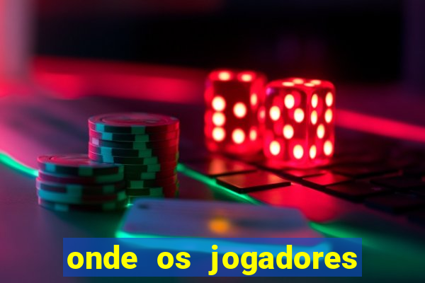 onde os jogadores do corinthians moram